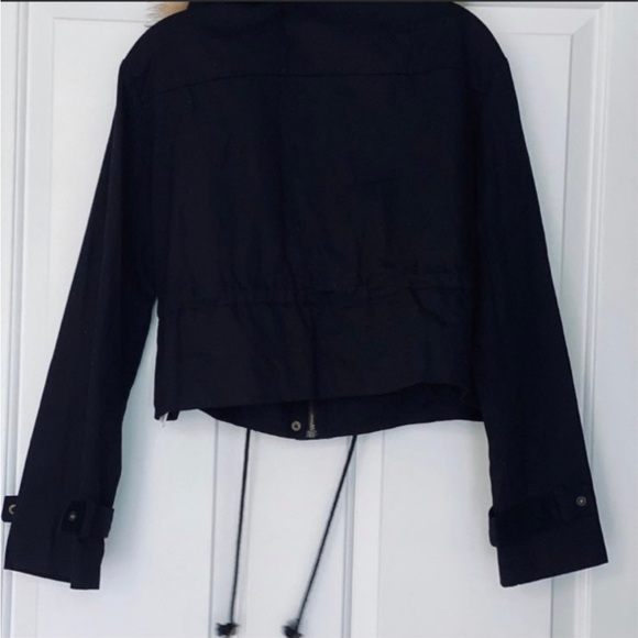 Mink pink cropped black jacket - Picture 5 of 7